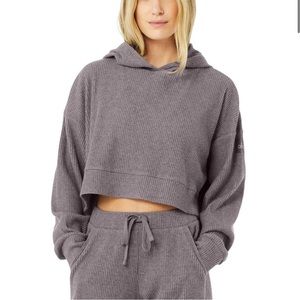 ALO Yoga Womens Muse Ribbed Crop Hoodie gray medium